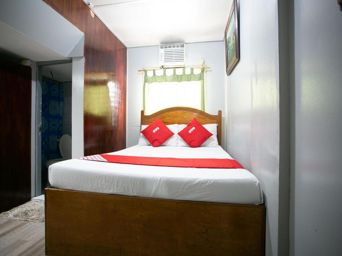 OYO 722 Slouch Hat Inn Manila Exterior foto